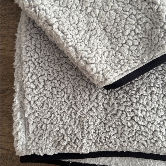 Lou & Grey zip up - Picture 2 of 8